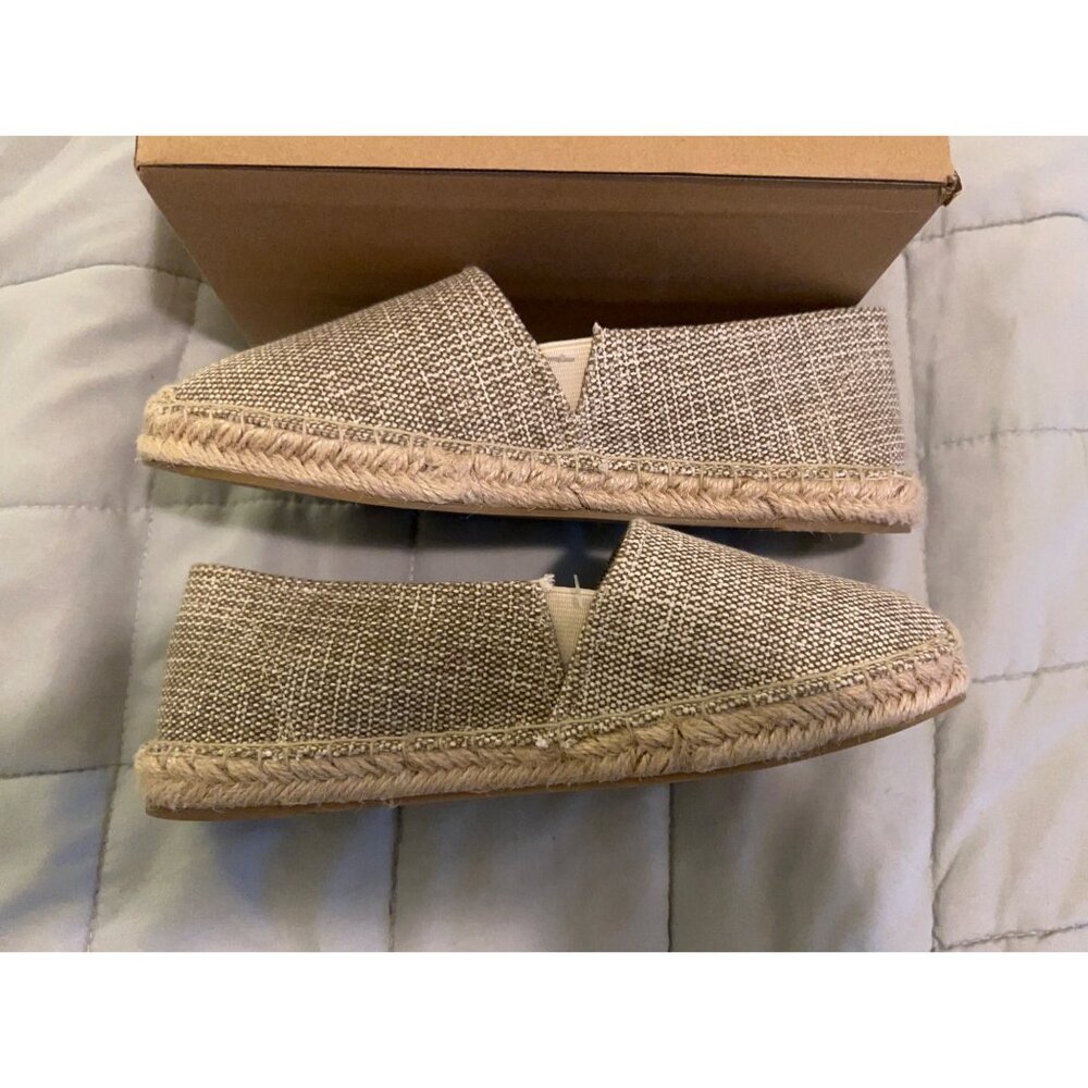 Lands End Shoes/Espadrille Comfort Slip on Flat Shoe Size 7 - Picture 10 of 10